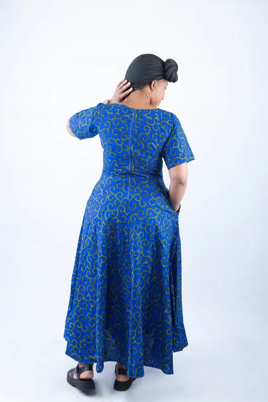 Elegant African Print Maxi Dress with Short Sleeves - Image 3
